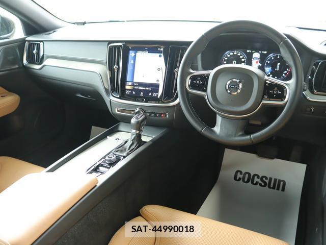 Volvo V60 2019-07 8360604-15