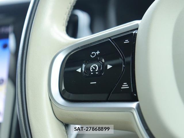 Volvo V60 2018-10 8360607-13
