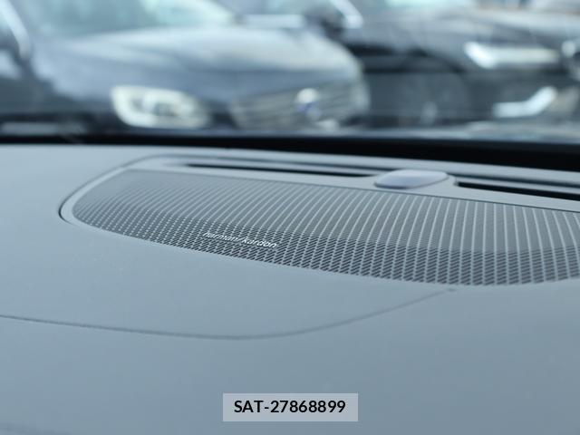 Volvo V60 2018-10 8360607-18