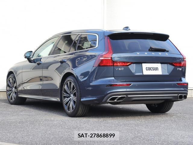 Volvo V60 2018-10 8360607-9