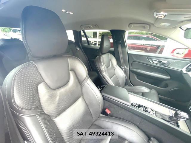 Volvo V60 2020-02 8361004-12