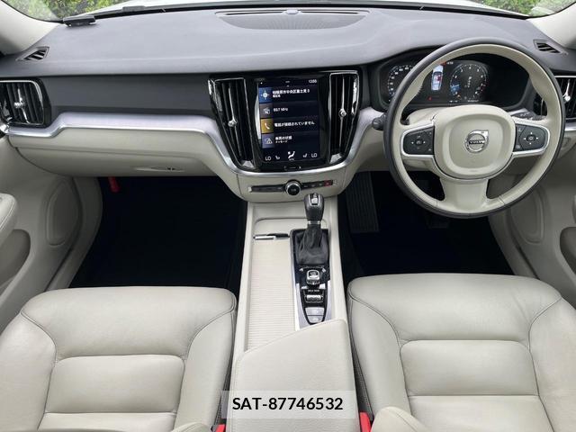 Volvo V60 2019-09 8361087-1