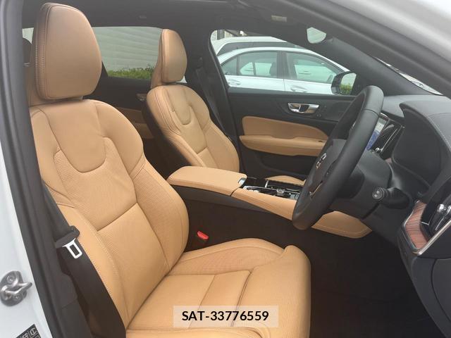 Volvo V60 2026-03 8361090-12
