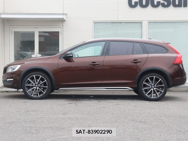 Volvo V60 2018-03 8361099-10