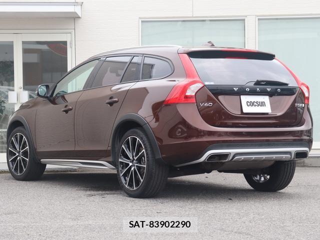 Volvo V60 2018-03 8361099-9