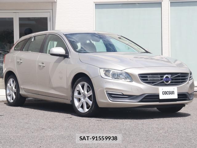 Volvo V60 2017-09 8361103-5