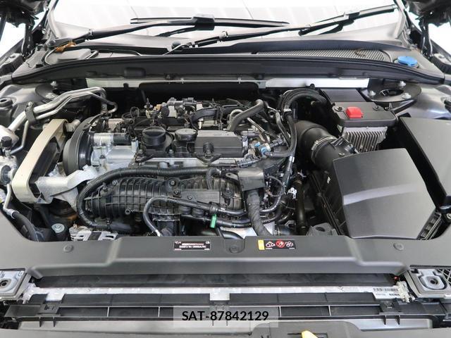 Volvo V60 2019-03 8361574-16