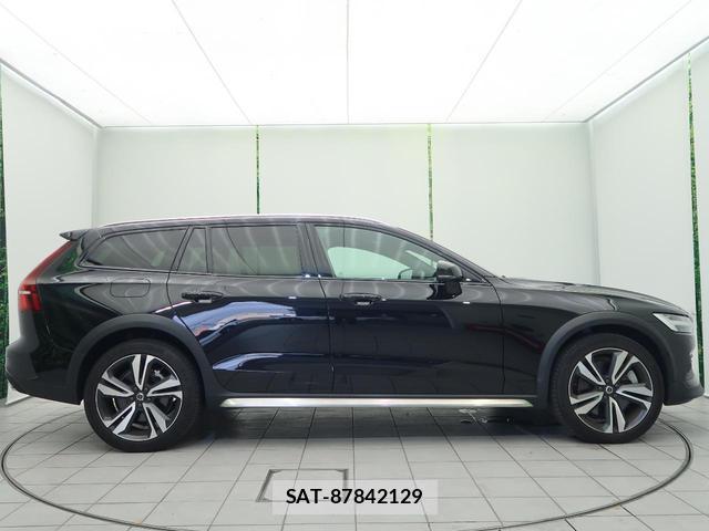 Volvo V60 2019-03 8361574-18