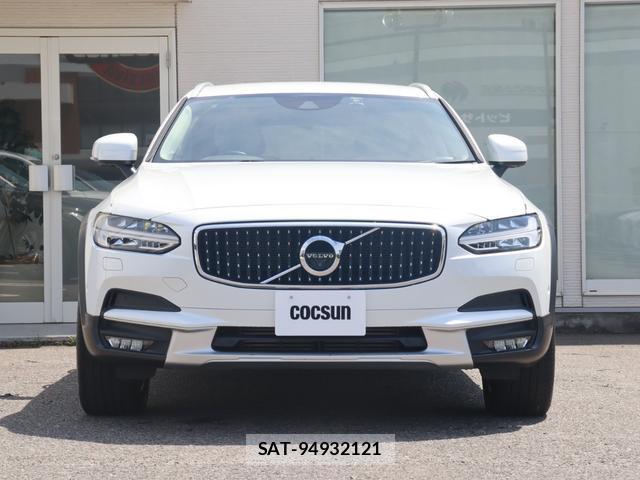 Volvo V90 2019-02 8361097-4