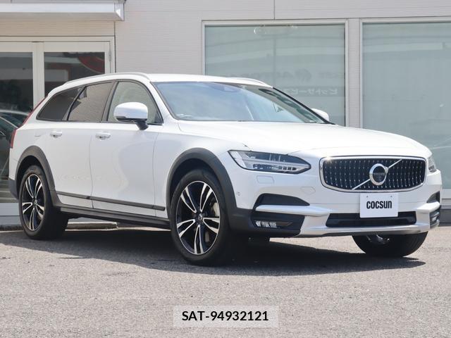 Volvo V90 2019-02 8361097-5