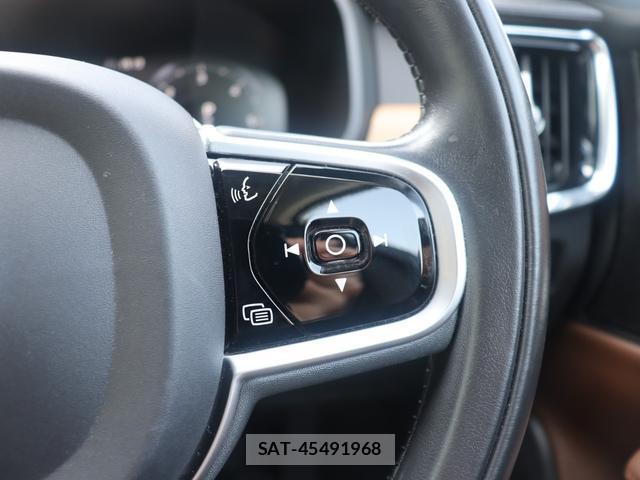 Volvo V90 2019-07 8361100-14