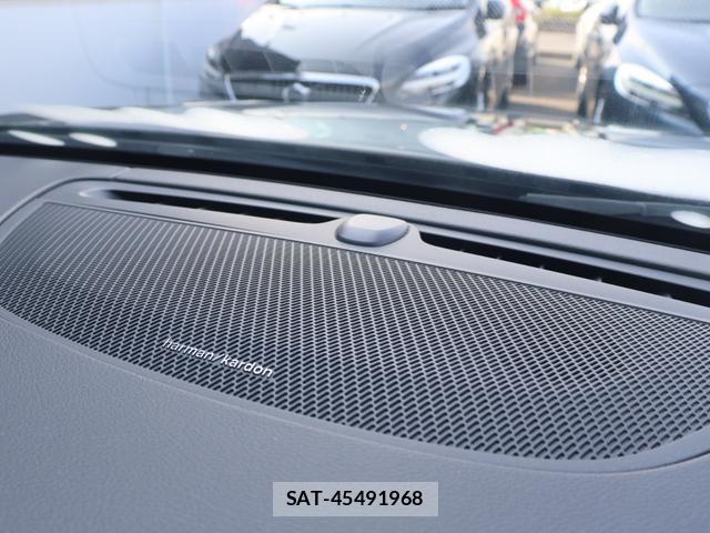 Volvo V90 2019-07 8361100-17