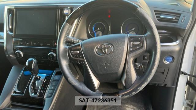Toyota VELLFIRE 2015-11 8362215-16