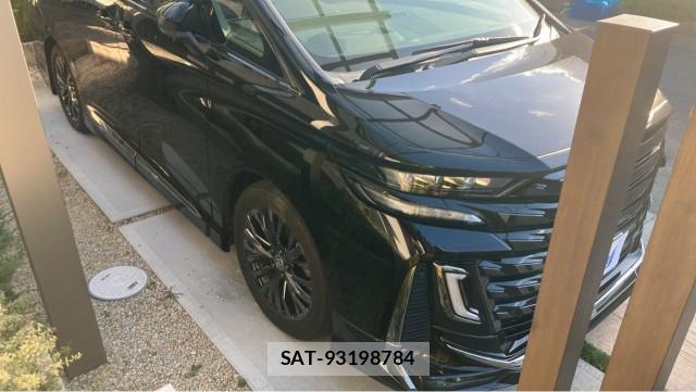 Toyota VELLFIRE 2024-04 8362229-11