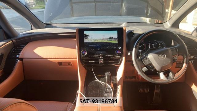 Toyota VELLFIRE 2024-04 8362229-2