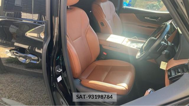 Toyota VELLFIRE 2024-04 8362229-5