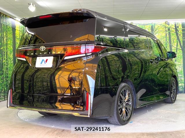 Toyota VELLFIRE 2024-05 8363013-16