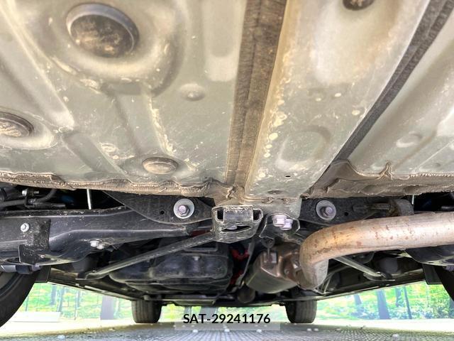 Toyota VELLFIRE 2024-05 8363013-18