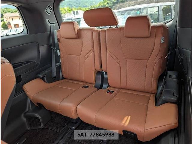Toyota VELLFIRE 2024-08 8363356-15
