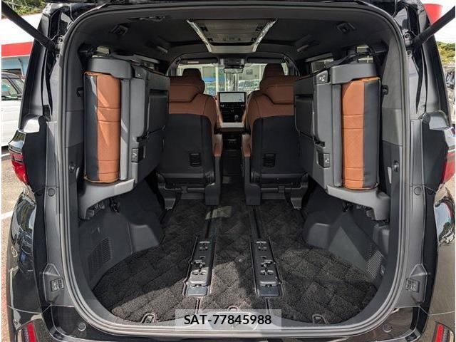 Toyota VELLFIRE 2024-08 8363356-17