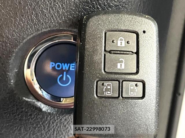Toyota VELLFIRE 2017-03 8363681-7