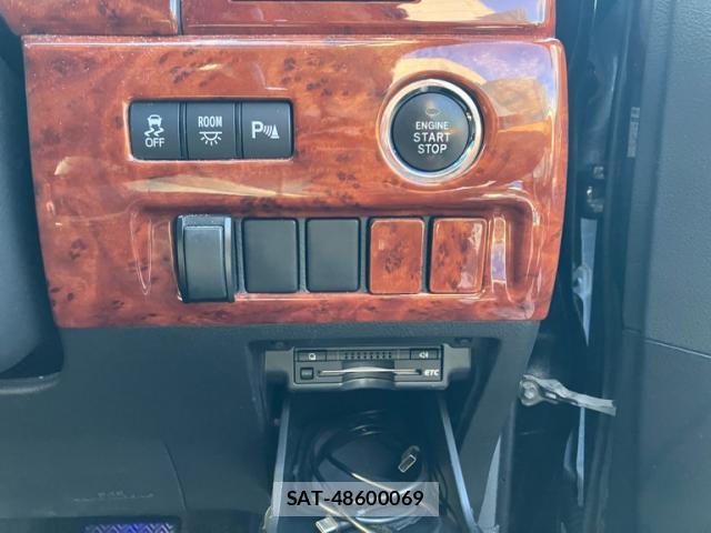 Toyota VELLFIRE 2011-10 8360820-15