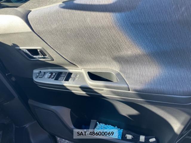 Toyota VELLFIRE 2011-10 8360820-9