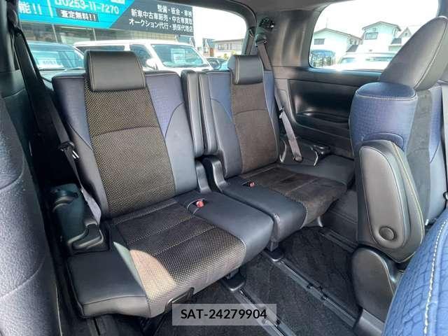 Toyota VELLFIRE 2017-08 8360826-13
