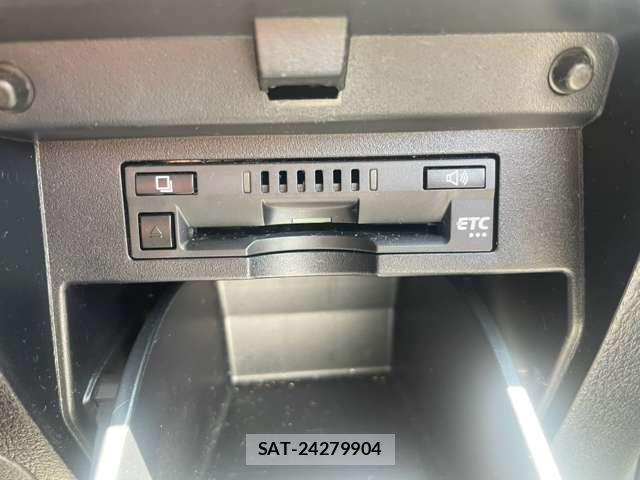 Toyota VELLFIRE 2017-08 8360826-6