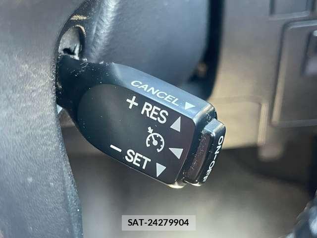 Toyota VELLFIRE 2017-08 8360826-9