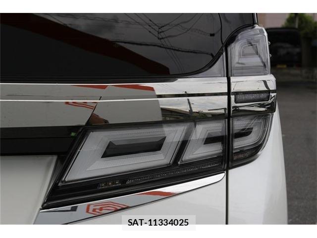 Toyota VELLFIRE 2021-01 8360974-12