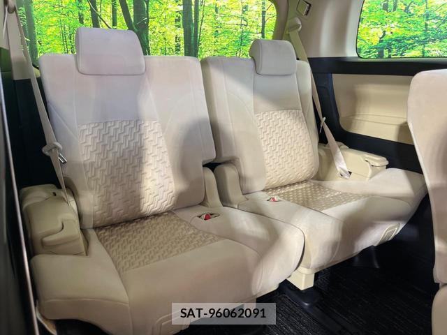 Toyota VELLFIRE 2017-08 8361589-8