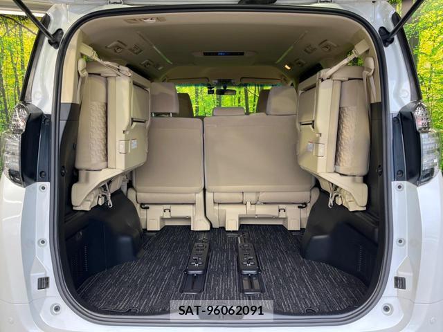 Toyota VELLFIRE 2017-08 8361589-9