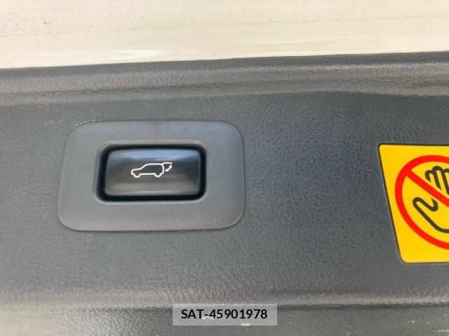 Toyota VELLFIRE 2011-06 8361721-3