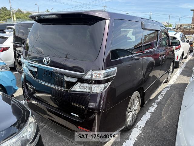Toyota VELLFIRE 2014-02 8361781-2