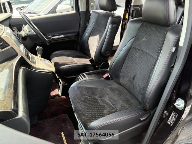 Toyota VELLFIRE 2014-02 8361781-5