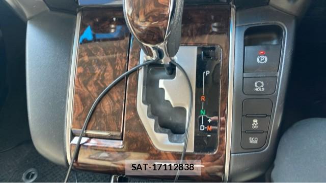 Toyota VELLFIRE 2018-05 8362274-14