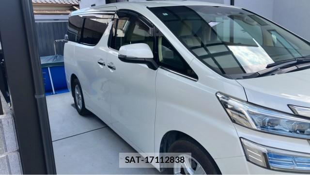 Toyota VELLFIRE 2018-05 8362274-3