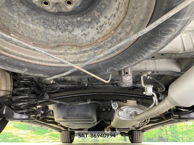 Toyota VELLFIRE 2013-07 8362332-18
