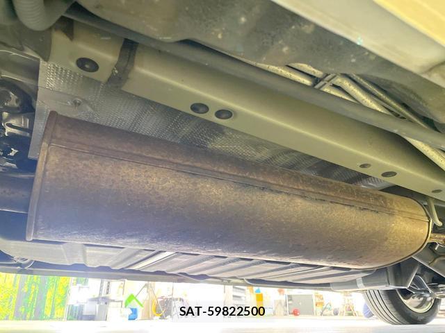 Toyota VELLFIRE 2018-01 8362542-18
