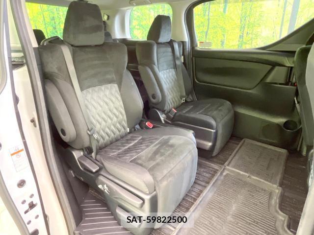 Toyota VELLFIRE 2018-01 8362542-8