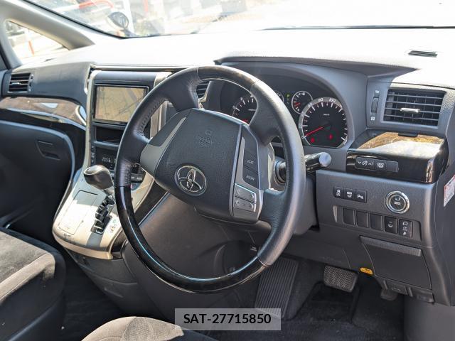 Toyota VELLFIRE 2011-03 8363691-2
