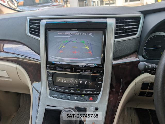 Toyota VELLFIRE 2013-03 8363693-4