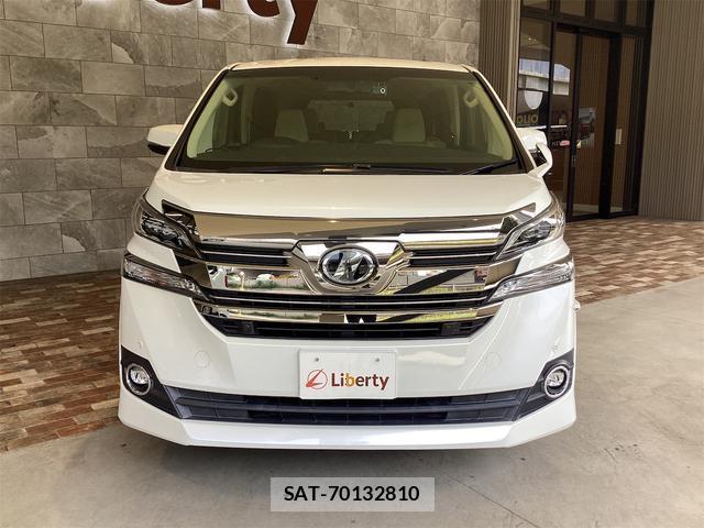 Toyota VELLFIRE 2018-01 8363752-11