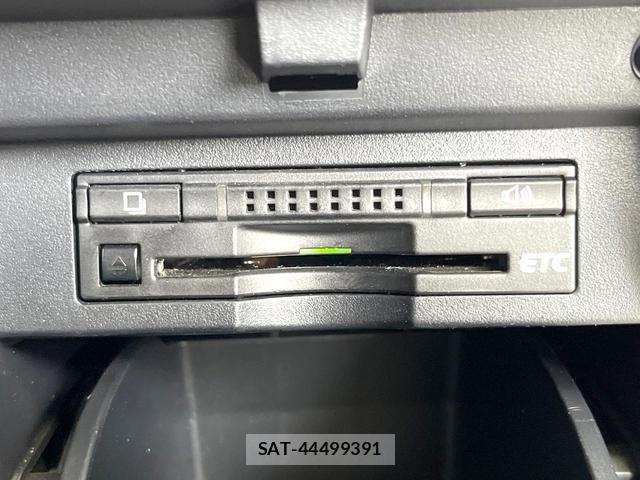 Toyota VELLFIRE 2016-03 8363807-6