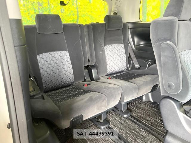 Toyota VELLFIRE 2016-03 8363807-9