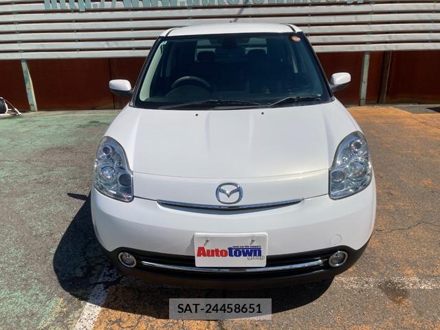 Mazda VERISA 2012-03 8362533-10