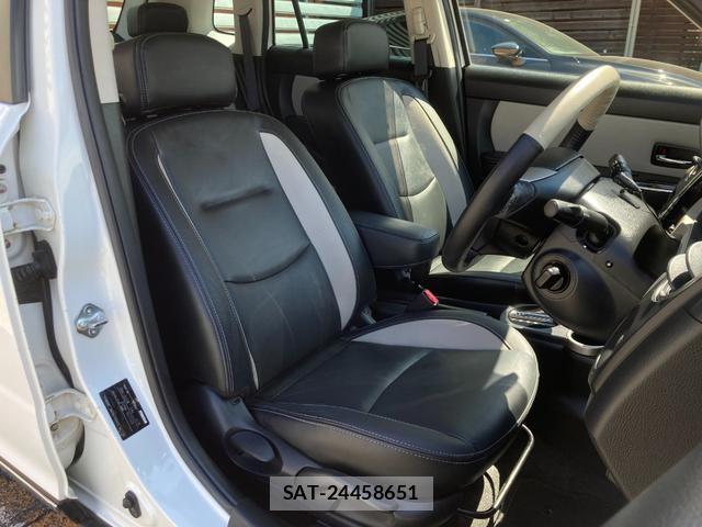 Mazda VERISA 2012-03 8362533-17