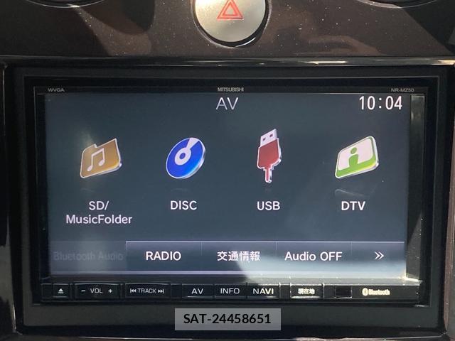 Mazda VERISA 2012-03 8362533-5