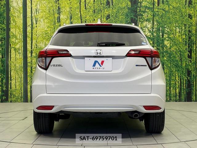 Honda VEZEL 2017-03 8360531-14